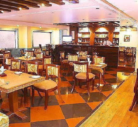Hotel Grand International Rāipur Extérieur photo