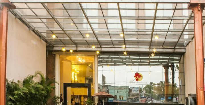 Hotel Grand International Rāipur Extérieur photo