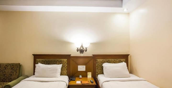 Hotel Grand International Rāipur Extérieur photo