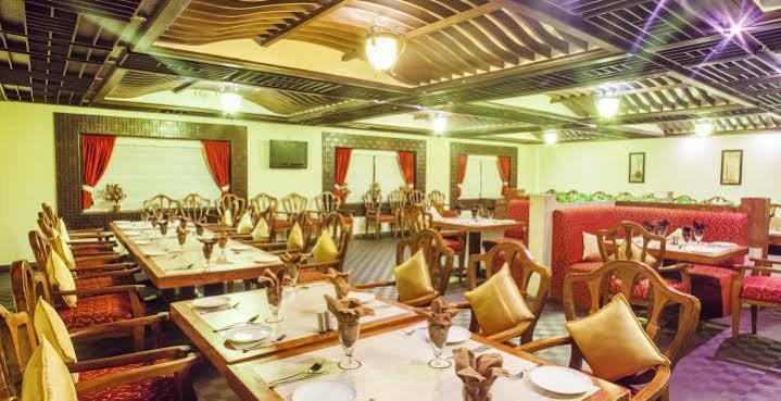 Hotel Grand International Rāipur Extérieur photo