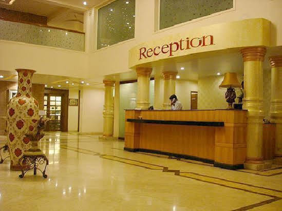 Hotel Grand International Rāipur Extérieur photo