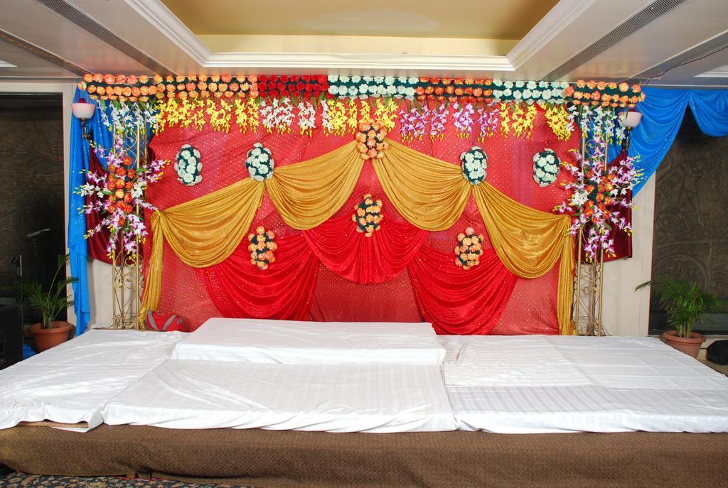 Hotel Grand International Rāipur Extérieur photo